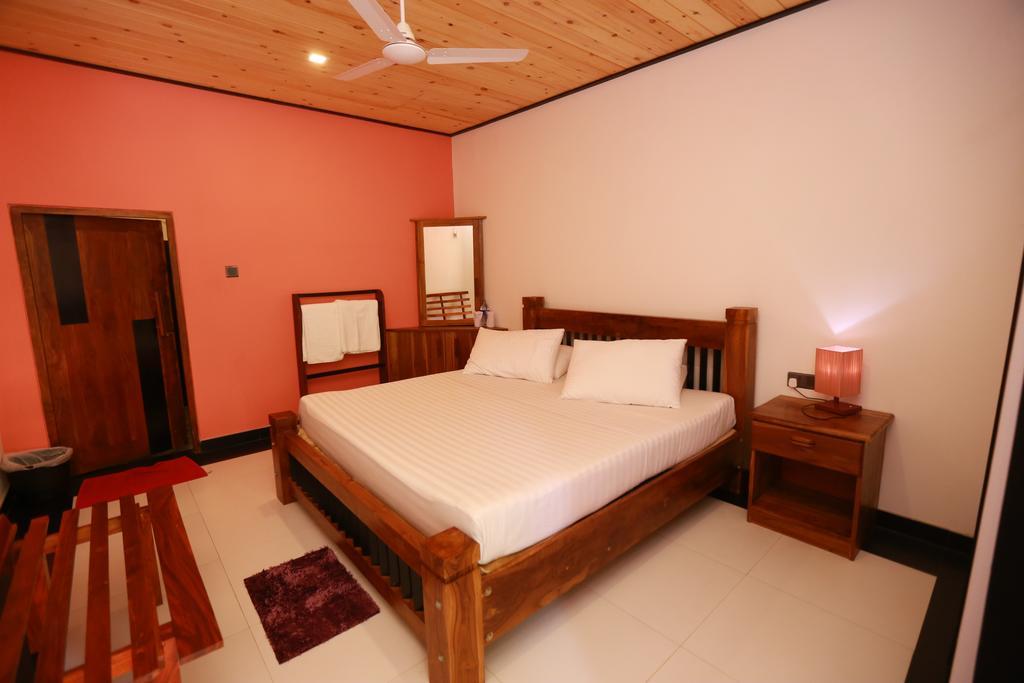 Eco Hotel Black & White - Anuradhapura مايهينتاليه المظهر الخارجي الصورة